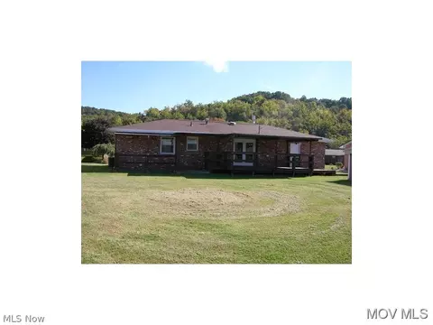 521 Ruby St, Belmont, WV 26134 photo 2