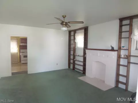 4503 7th Ave, Vienna, WV 26105 photo 3