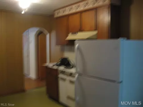 809 25th St, Vienna, WV 26105 photo 3