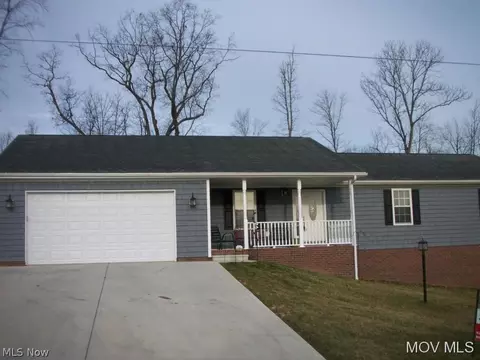 187 Summit Dr, Williamstown, WV 26187 photo 8
