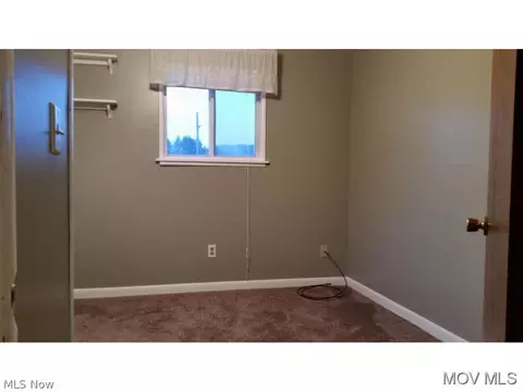 413 59th St, Vienna, WV 26105 photo 6