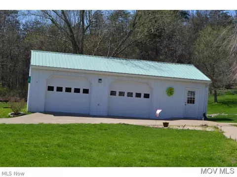 34 Deer Run Rd, Walker, WV 26180 photo 5