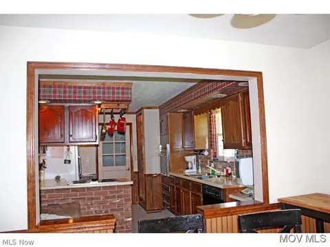 809 Campbell Dr, Belpre, OH 45714 photo 7