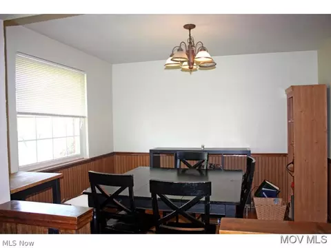 809 Campbell Dr, Belpre, OH 45714 photo 6