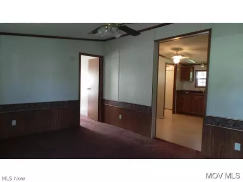 67 Walnut Dr, Waverly, WV 26184 photo 8