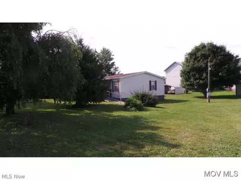 67 Walnut Dr, Waverly, WV 26184 photo 12