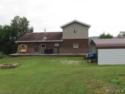 235 Red Barn Rd, Friendly, WV 26146 photo 1