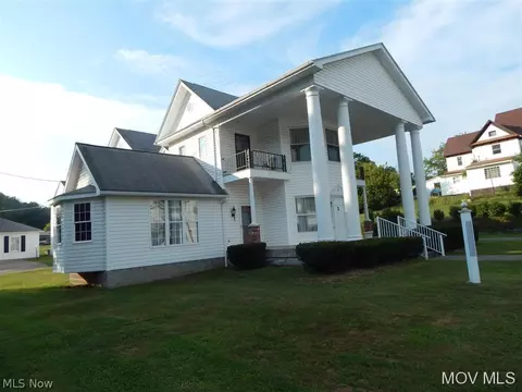 69 Mcgregor St, Cairo, WV 26337 photo 2