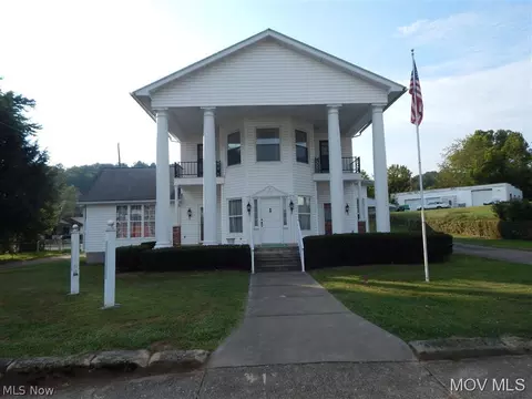69 Mcgregor St, Cairo, WV 26337 photo 3