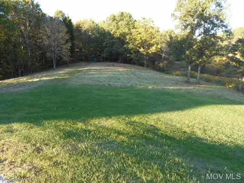 90 Deming Rd, Fleming, OH 45729 photo 4