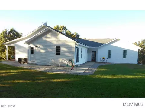 90 Deming Rd, Fleming, OH 45729 photo 3