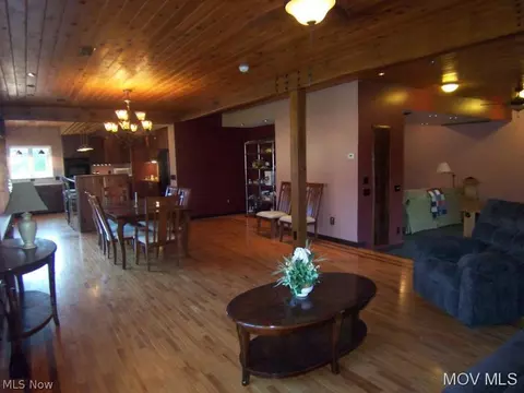 3786 Arvilla Rd, Friendly, WV 26146 photo 3