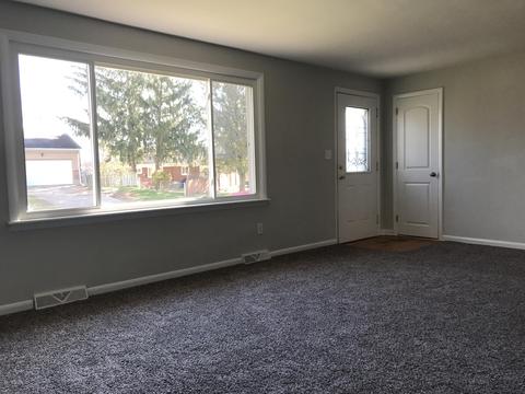 2611 Casey Dr, Springfield, OH 45503 photo 2