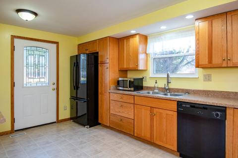 3801 Westcliff Ct, Springfield, OH 45502 photo 9