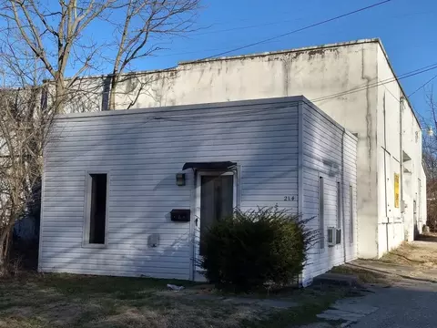 212 Willis Ave, Springfield, OH 45505 photo 2