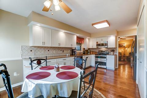 1045 Kingsgate Rd, Springfield, OH 45503 photo 10