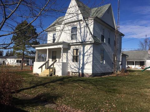 204 W High St, Mendon, OH 45862 photo 2