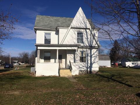 204 W High St, Mendon, OH 45862 photo 1