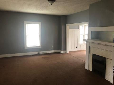 924 W Pleasant St, Springfield, OH 45506 photo 2