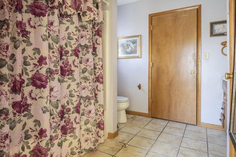 1909 W High St, Springfield, OH 45506 photo 9