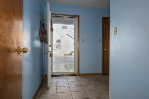 1909 W High St, Springfield, OH 45506 photo 6