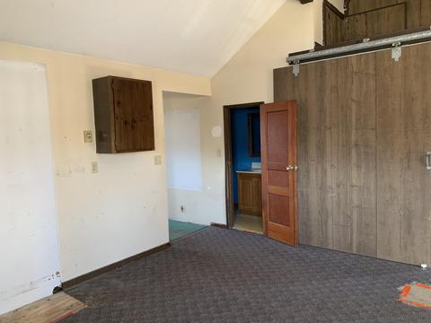 433 E Main St, Saint Paris, OH 43072 photo 3