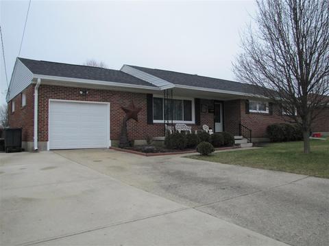 1015 Robin Rd, Springfield, OH 45503 photo 1