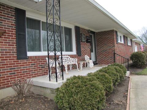 1015 Robin Rd, Springfield, OH 45503 photo 2