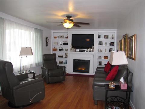 1015 Robin Rd, Springfield, OH 45503 photo 4