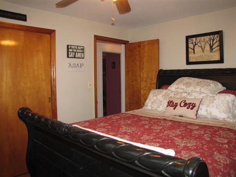 1015 Robin Rd, Springfield, OH 45503 photo 12