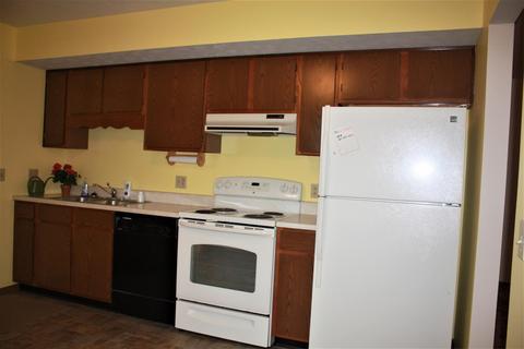 3249 Red Coach Dr, Springfield, OH 45503 photo 4
