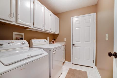 1035 Woodhaven Ct, Springfield, OH 45503 photo 21