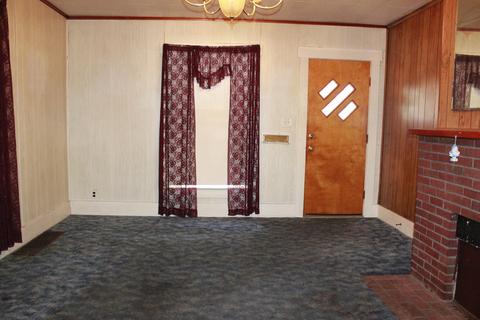 2233 Clifton Ave, Springfield, OH 45505 photo 5