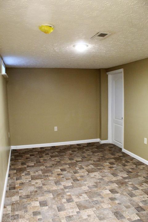 2121 Tavenner, Springfield, OH 45503 photo 9