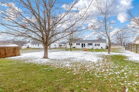 215 E North St, Anna, OH 45302 photo 4