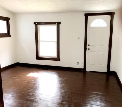 906 Sherman Ave, Springfield, OH 45503 photo 2