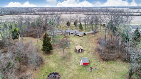 7446 Springfield Jamestown Rd, Springfield, OH 45502 photo 4
