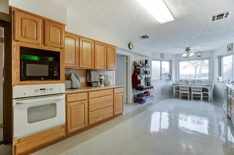 7446 Springfield Jamestown Rd, Springfield, OH 45502 photo 19