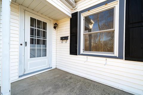 1815 Overlook Dr, Springfield, OH 45504 photo 2
