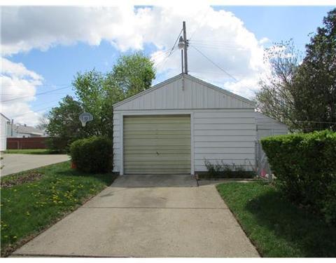 2802 Van Buren Ave, Springfield, OH 45505 photo 3