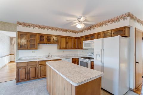 2836 Cottonwood Dr, Springfield, OH 45504 photo 12