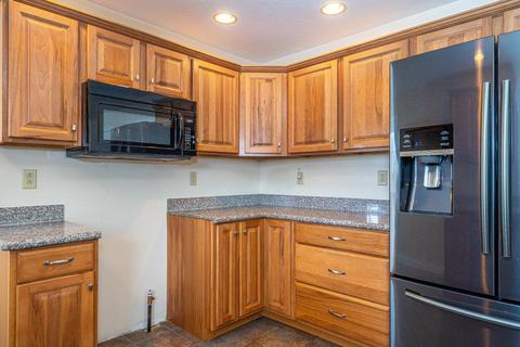 700 Victory Rd, Springfield, OH 45504 photo 6