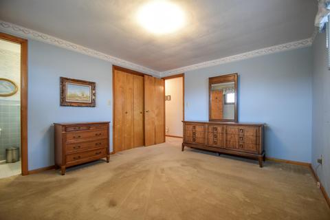 5323 E Ridgewood Rd, Springfield, OH 45503 photo 19