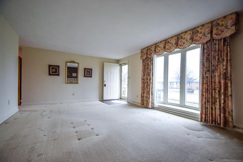 5323 E Ridgewood Rd, Springfield, OH 45503 photo 10