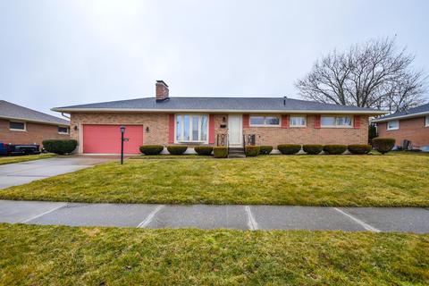 5323 E Ridgewood Rd, Springfield, OH 45503 photo 1