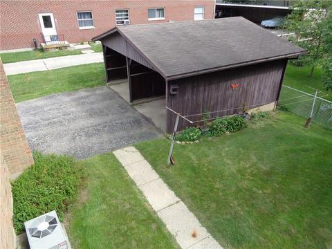 535 W Third St, Springfield, OH 45504 photo 8