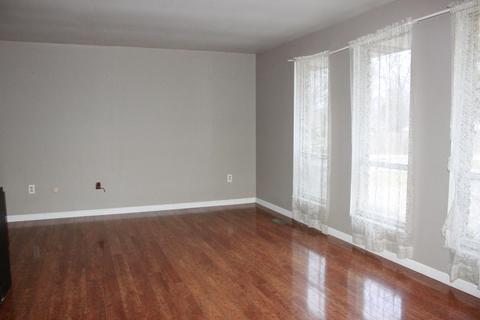 2501 Ehrhart Dr, Springfield, OH 45502 photo 7