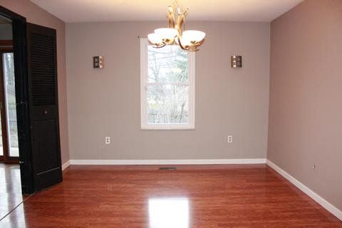 2501 Ehrhart Dr, Springfield, OH 45502 photo 9