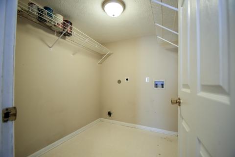 1499 Glenn Abbey Dr, Dayton, OH 45420 photo 15