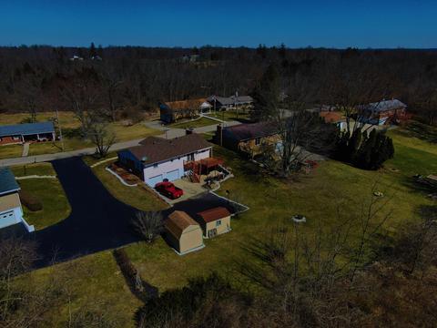 3429 Colonial Dr, Springfield, OH 45504 photo 2